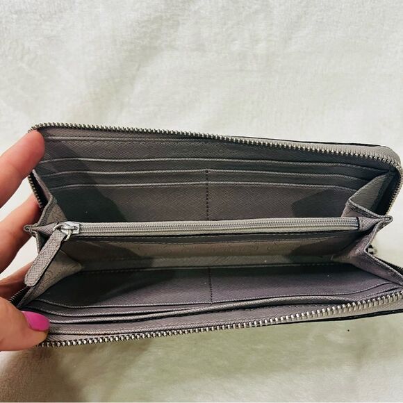 Michael Kors Large Pebbled Leather Continental Wallet Grey Zip Around - Picture 3 of 8